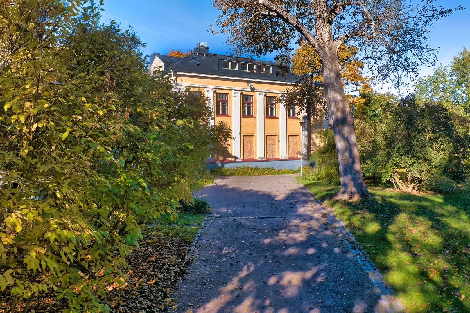 Meilahden Kartanon Historia Meikun Olohuone